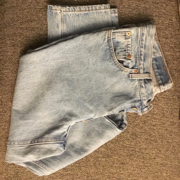 Vintage Women’s Levi's 501 Button Fly Jeans Made in USA - Picture 8 of 10